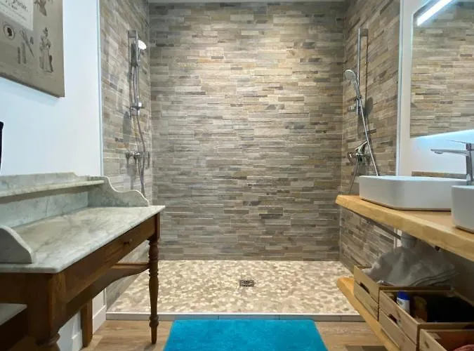 Maison Pyrénées Hébergement de vacances *