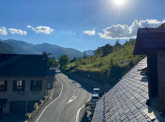 Maison Pyrénées Hébergement de vacances Saint-Aventin