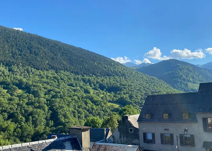 Maison Pyrénées Hébergement de vacances Saint-Aventin